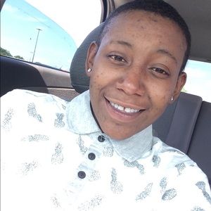 Meet your Posher, Tori